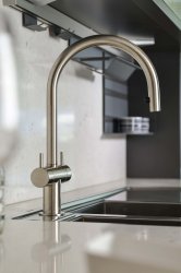 Abode Hesta Mixer Tap w/Pull Out - Chrome